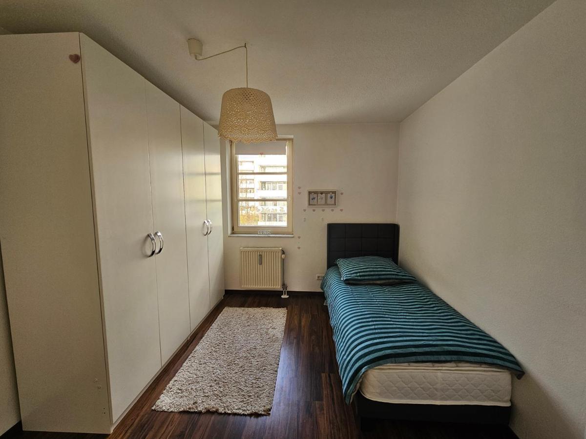 Uebernachten Sie Im Wunderschoenen Weiden Apartment Cologne Exterior photo